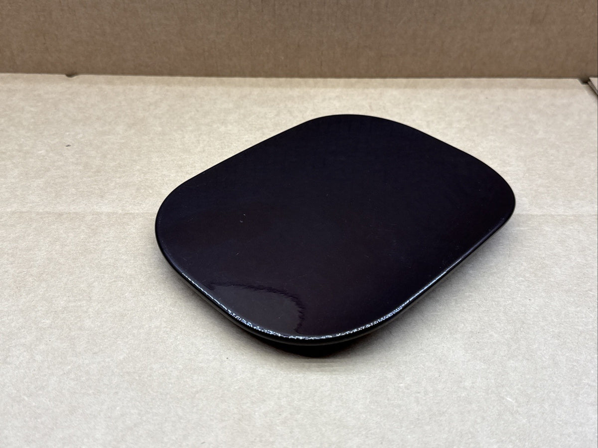 2018 2023 Chevrolet Traverse Fuel Gas Tank Filler Door Lid Cover OEM Maroon GLR6
