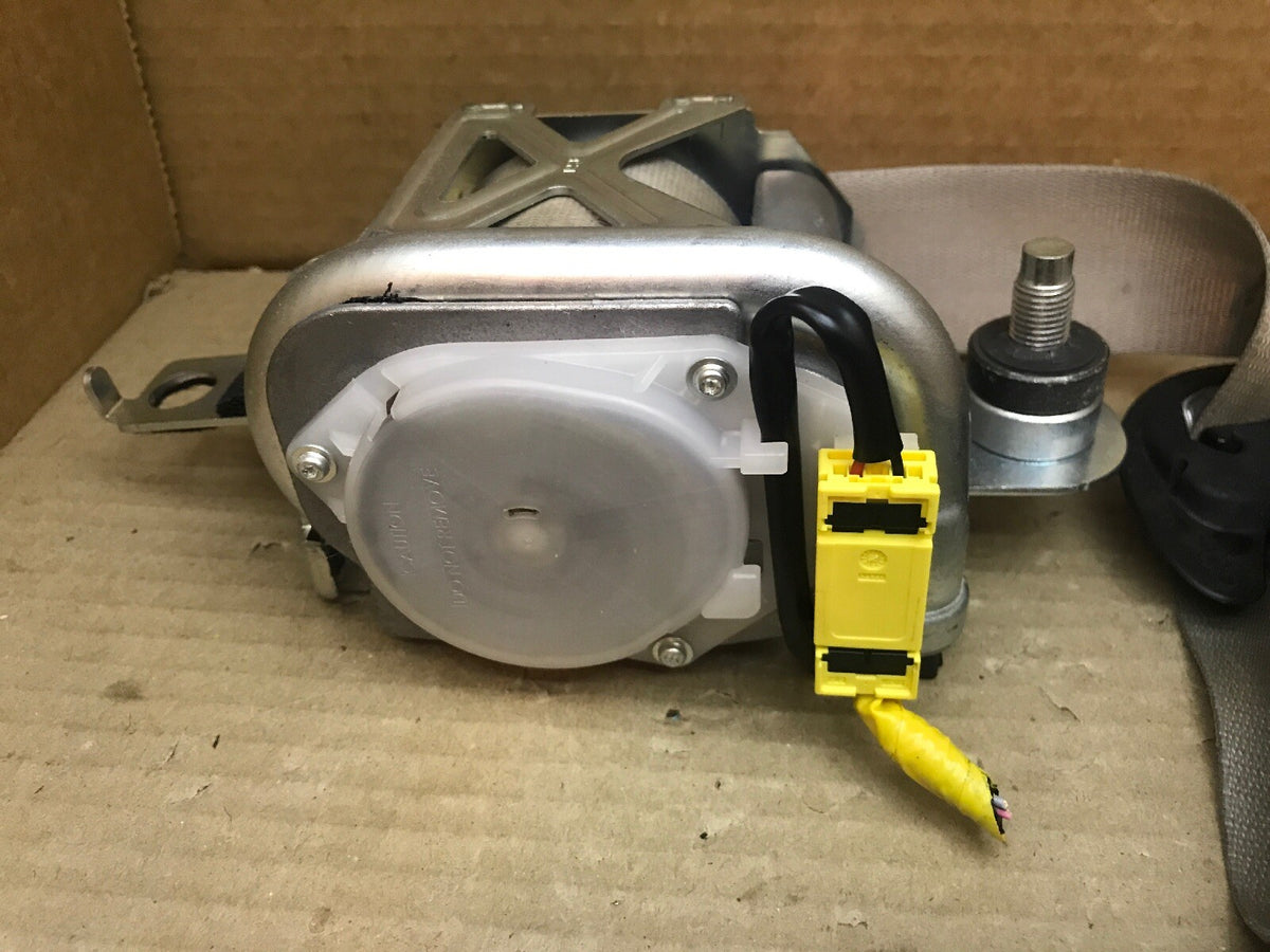 2009 2014 Acura TL Seat Belt Seatbelt Front Passenger Bucket Retractor 20310253