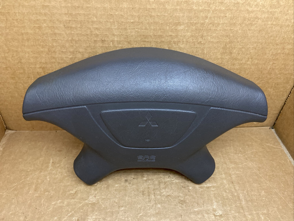 2000 2004 Montero Sport Front Left Driver Side Steering Wheel Air Bag Airbag2
