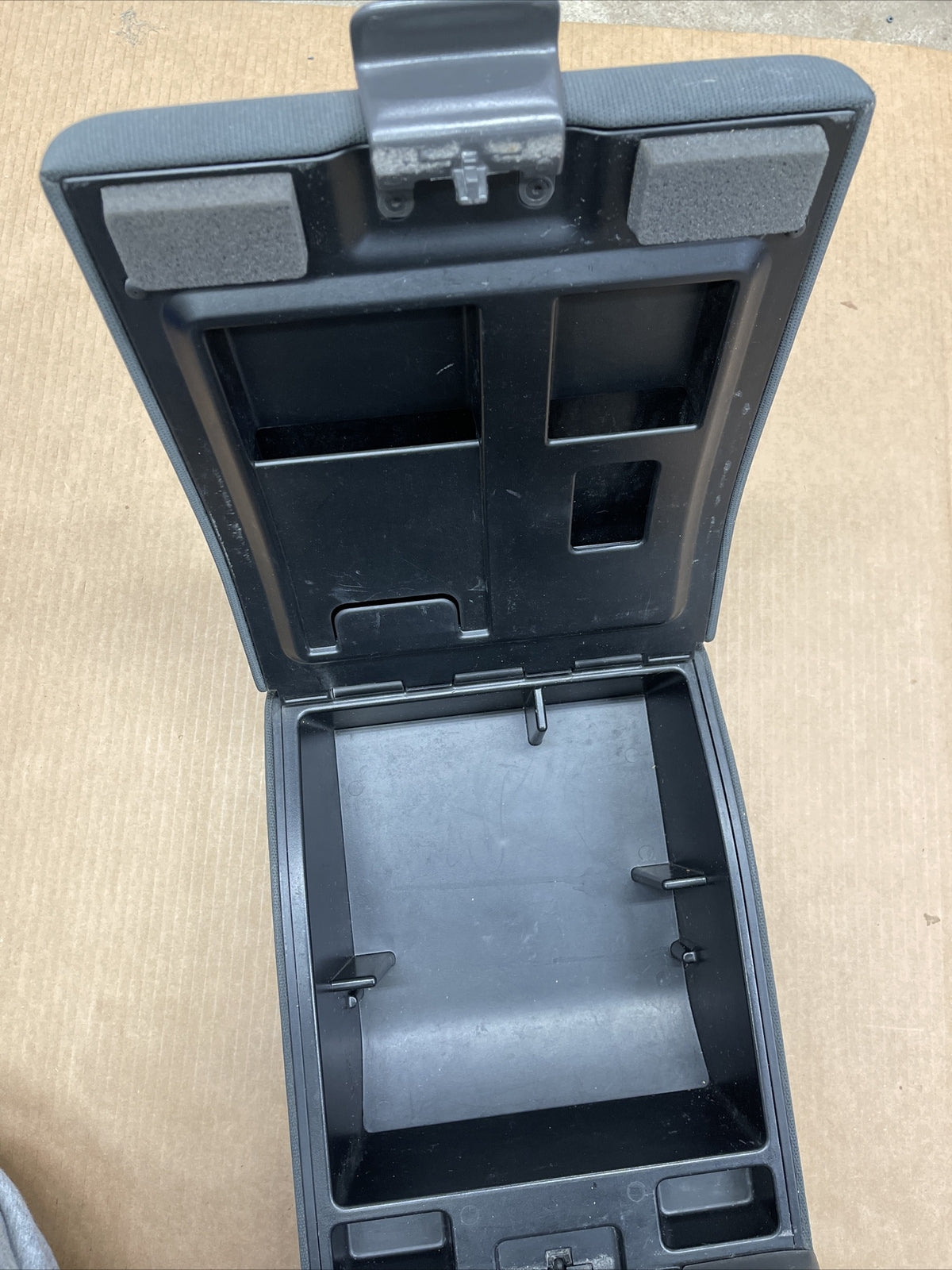 2004 2008 Ford F150 Jump Seat Jumpseat Center Console Armrest Arm Rest Lid Back4