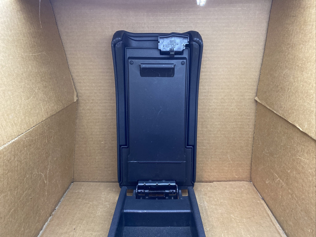 2008 2012 Chevrolet Malibu Center Console Lid Arm Rest Armrest Cover Black OEM7
