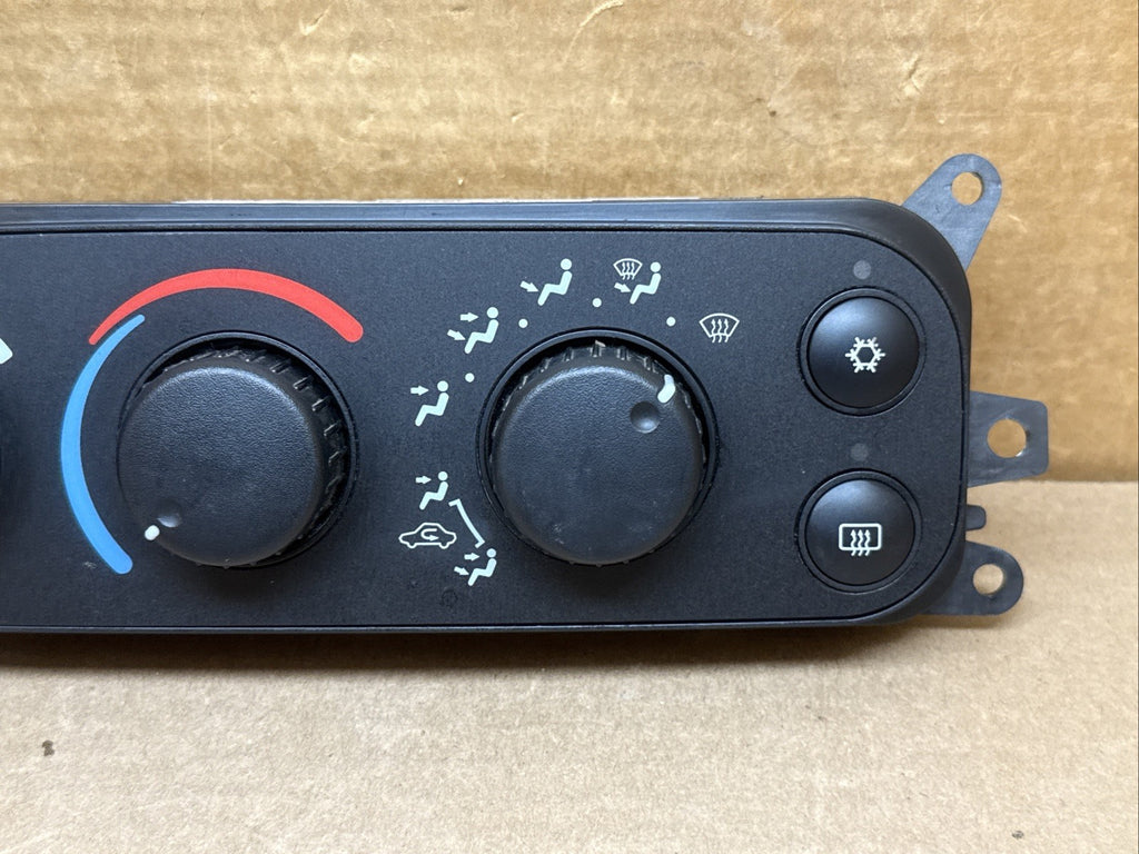 02 05 Dodge Ram Temp Temperature Climate Control Switches Dials P55056321AC2