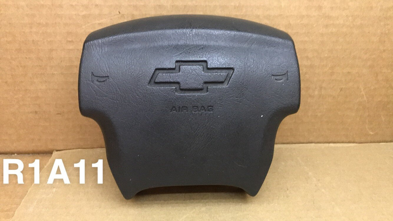 2002 2003 Chevy Trailblazer Driver Front Left Side Steering Wheel Airbag Air Bag0