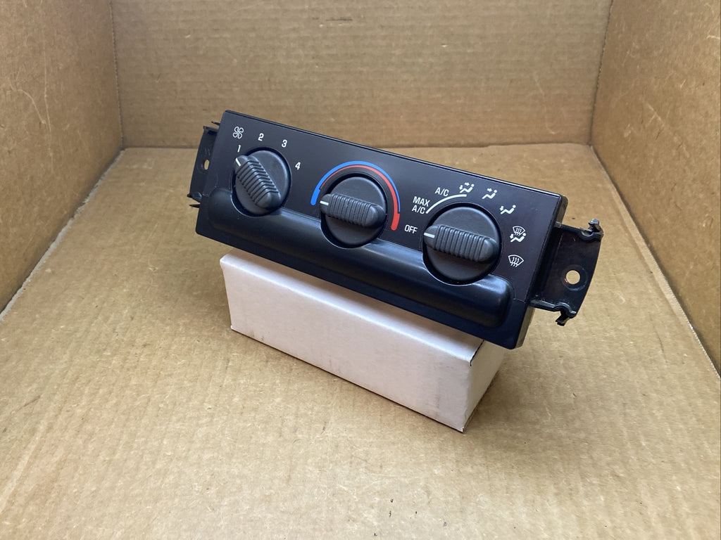 99 04 Blazer Jimmy Bravada S10 Climate Temp Temperature Controls 162505455