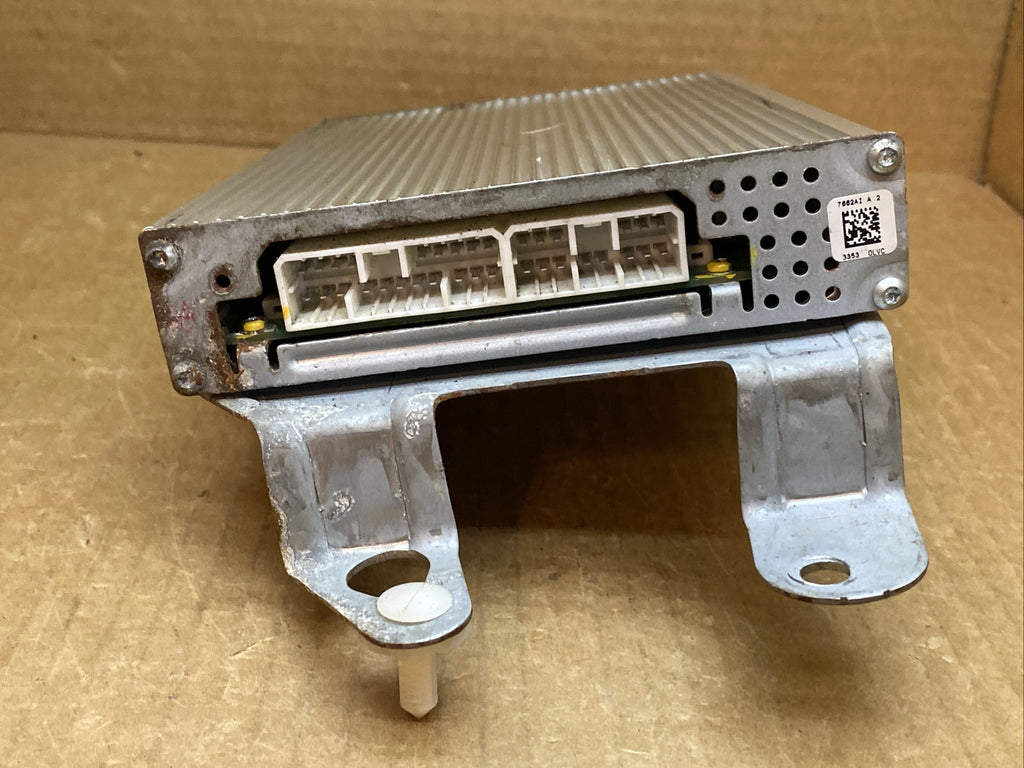 2004 2005 Dodge Durango Radio Audio Amplifier Amp 56043163AE3