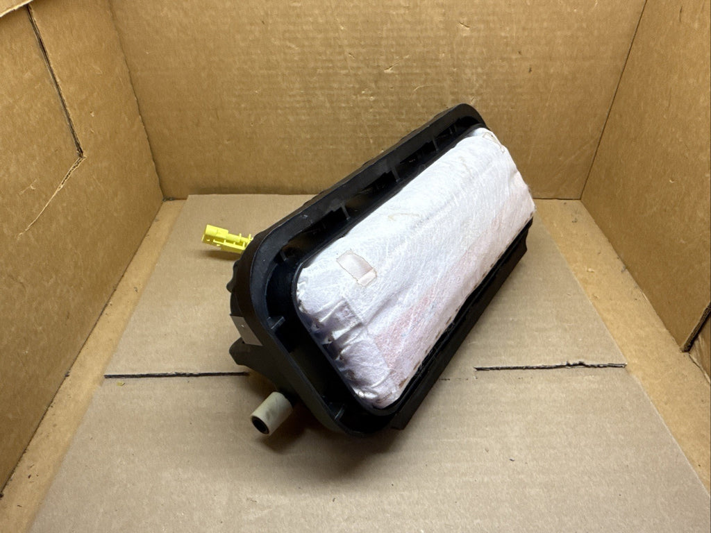 2015 2020 Silverado Tahoe Sierra Yukon Front Right Passenger Dash Air Bag Airbag2