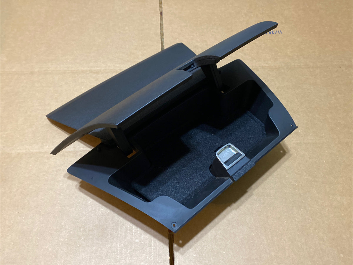 2009 2014 Traverse Center Dash Storage Compartment Bin Cubby Black 209802937