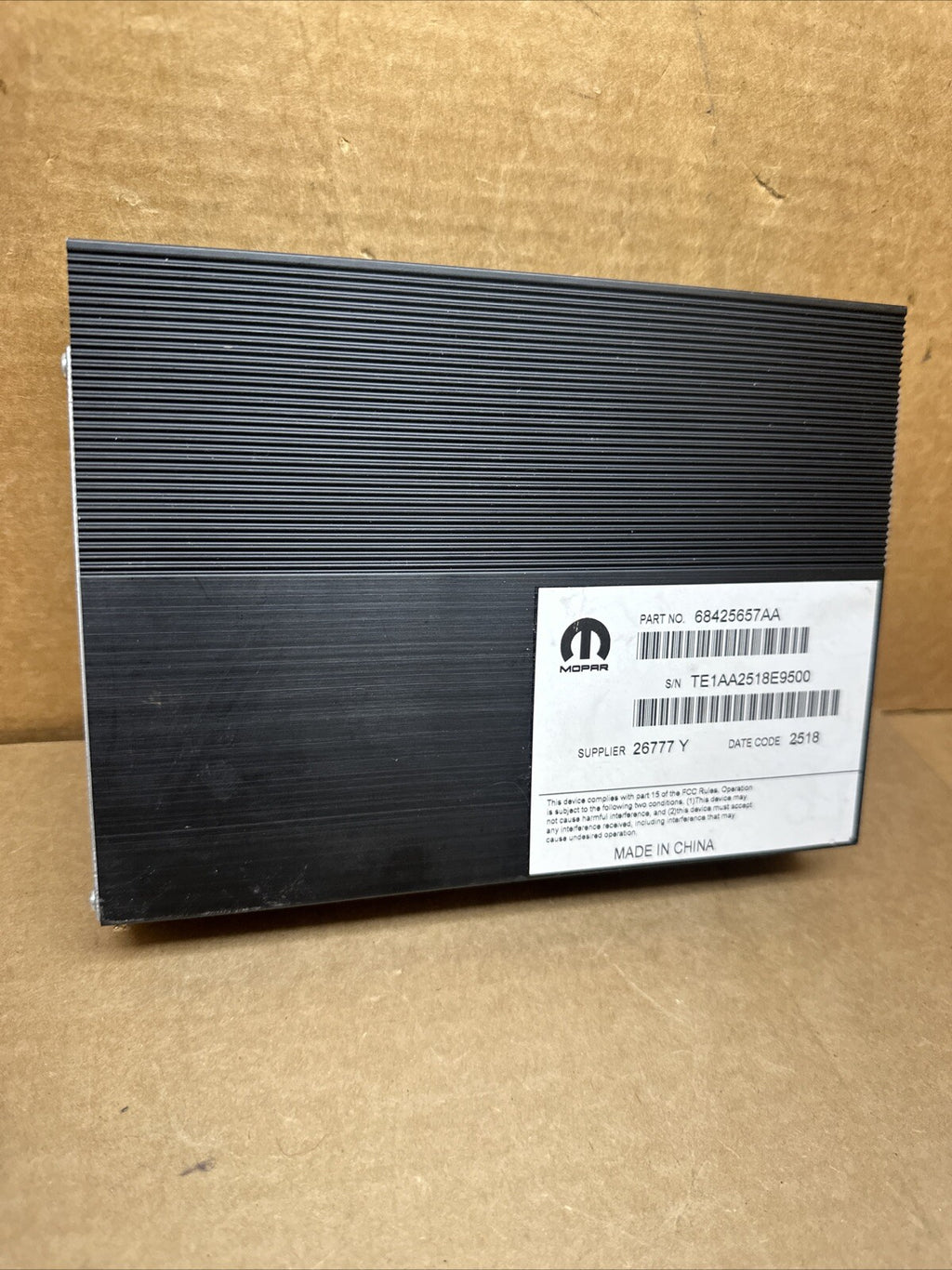 2019 2020 Charger Challenger Chrysler 300 Audio Amplifier Amp OEM 68425657AA2