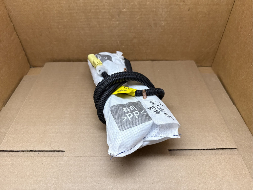 2011 2017 Veloster Front Right Side Passenger Seat Air Bag Airbag 889202V6003