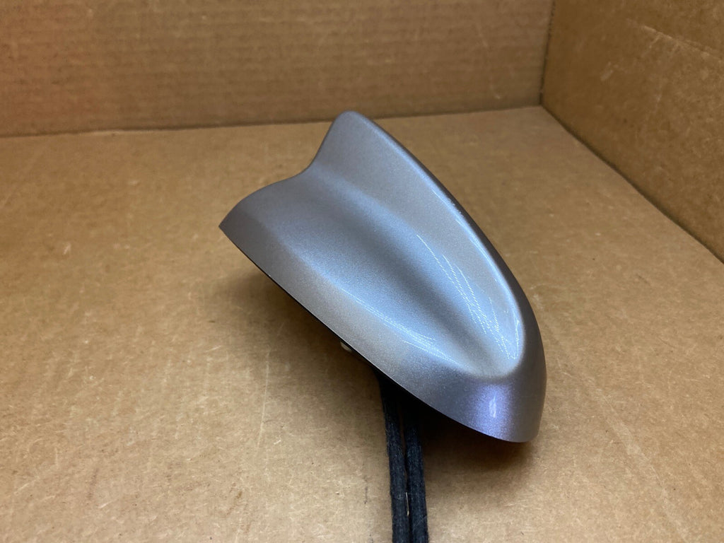 2015 Chrysler 300 Radio Shark Fin Antenna Silver OEM P68242237AA4