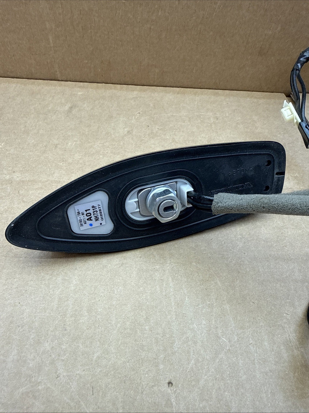 2016-2021 Honda Civic Roof Shark Fin Antenna Black 39150-TBA-A011-M1 , NH-731P3