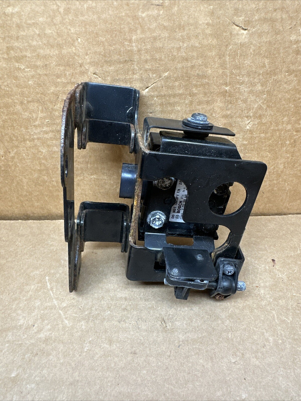 2015 2017 Nissan Rogue Cruise Control Radar Distance Sensor OEM 28438 6FJ0A2