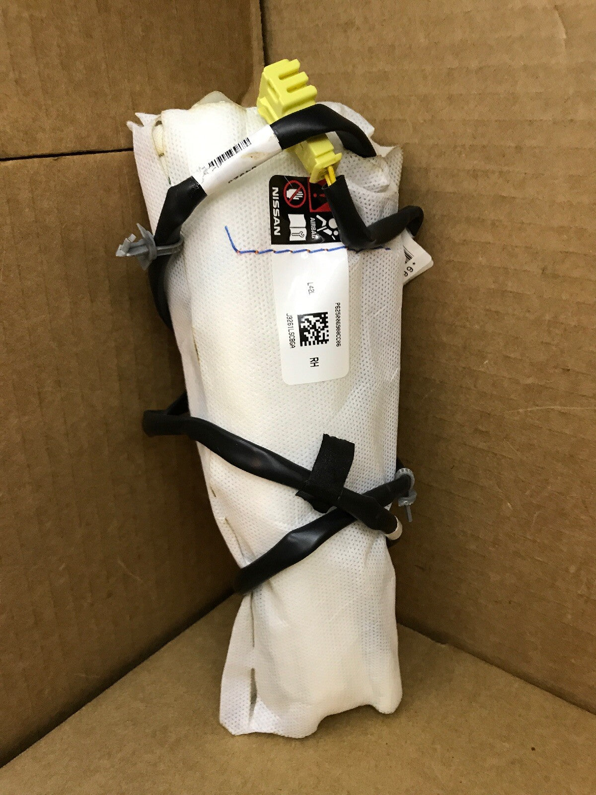 2014 2018 NISSAN ALTIMA FRONT PASSENGER RIGHT SIDE SEAT AIRBAG AIR BAG OEM1