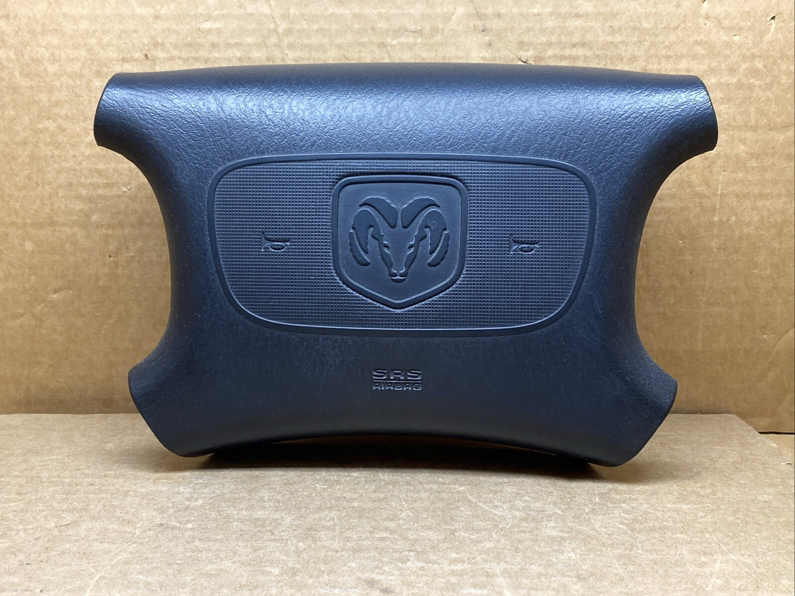 97 98 Dodge Ram 1500 2500 Front Left Driver Side Steering Wheel Air Bag Airbag1