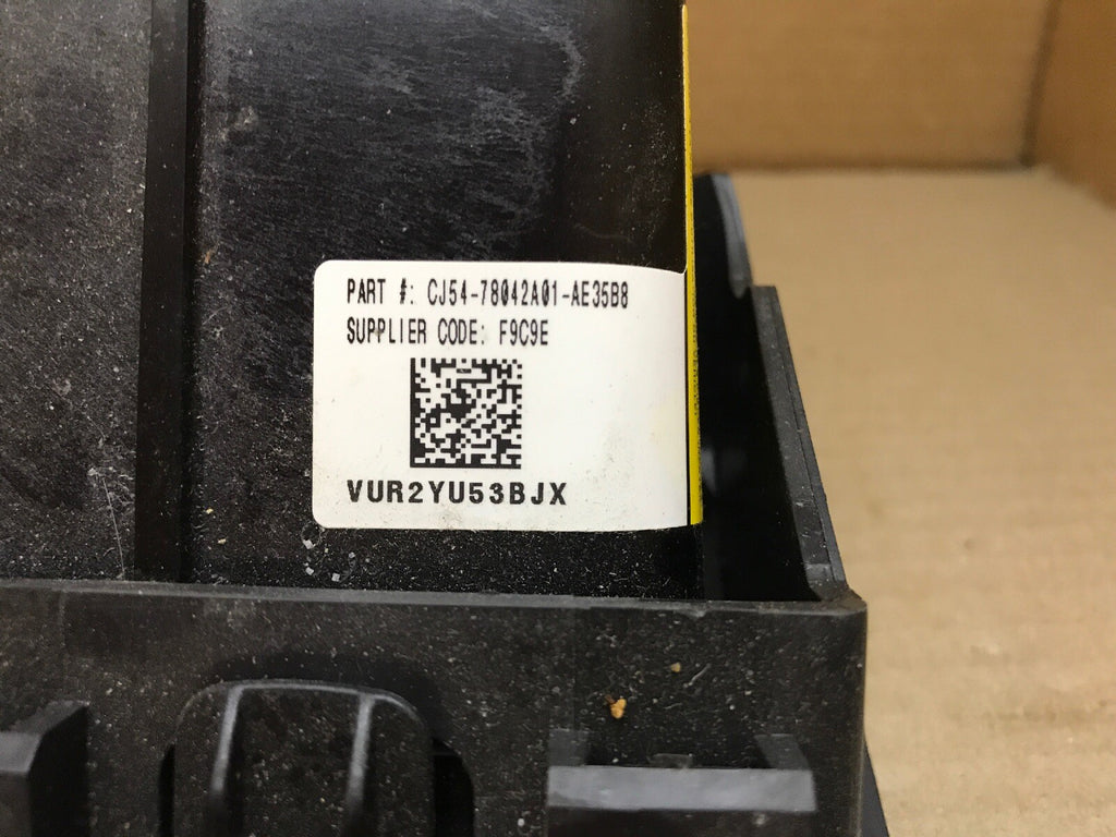 13 19 Ford Escape C MAX Front Left Driver Driver's Knee Air Bag Airbag Black6