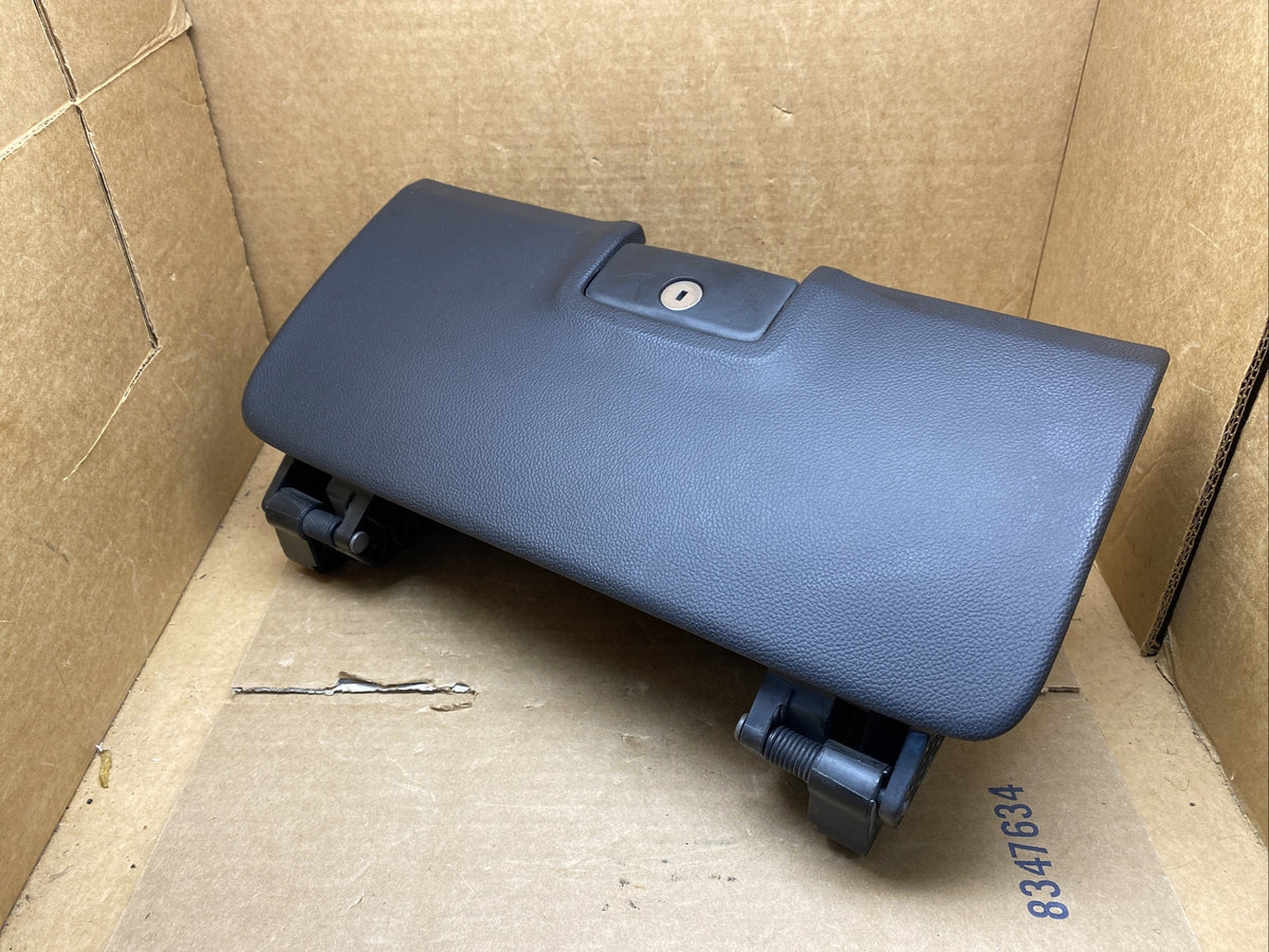 2014 2019 Silverado Sierra Upper Glove Box Glovebox Black Dash Insert Storage8