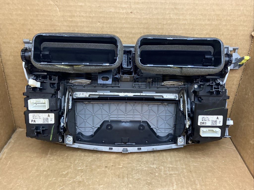 05 10 Toyota Avalon Radio Dual Zone Climate Control Bezel Dash Air Vents Trim5