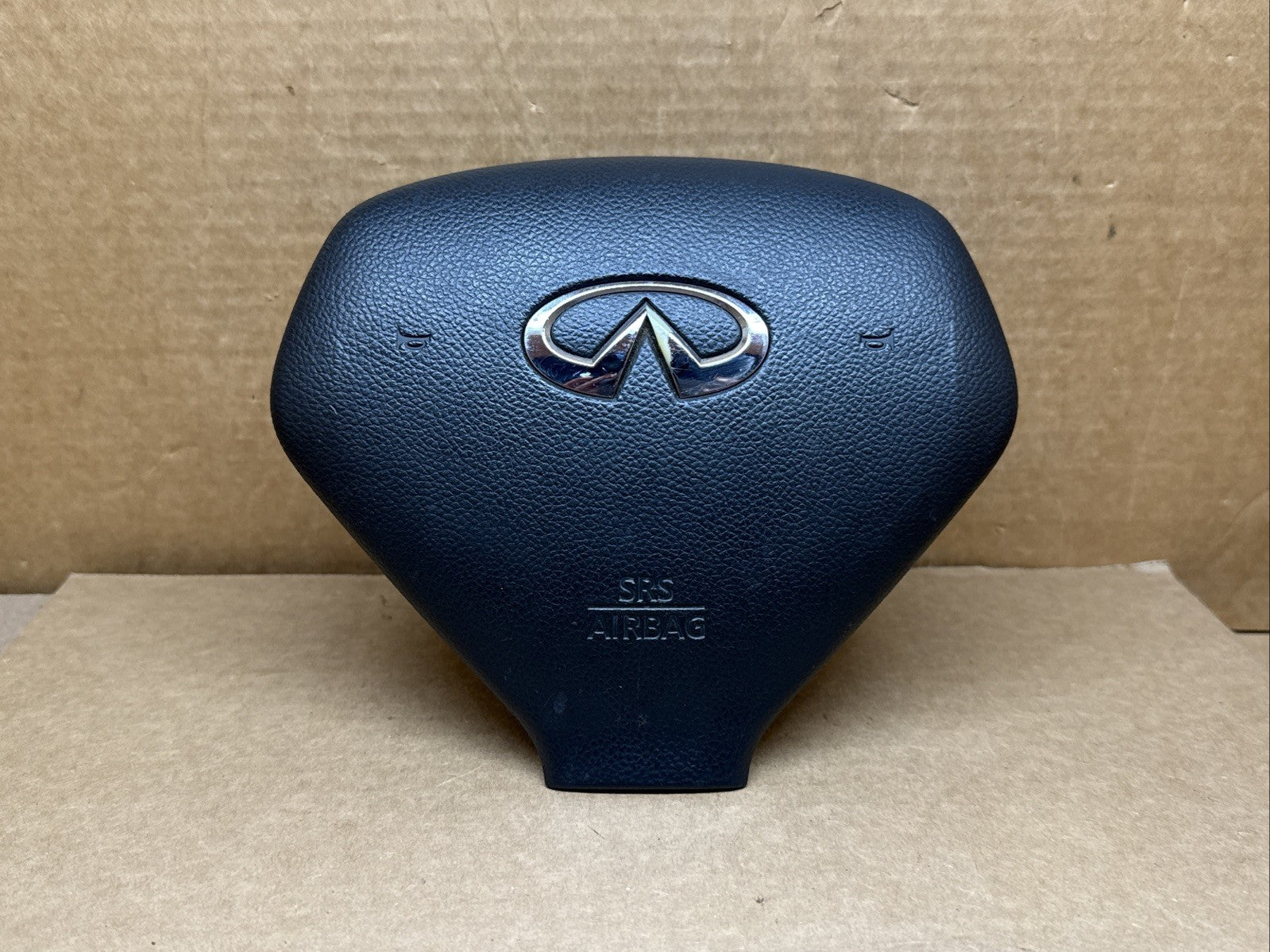 2007 2015 INFINITI G25 G35 G37 EX35 Q40 LEFT DRIVER STEERING WHEEL AIRBAG BLACK0