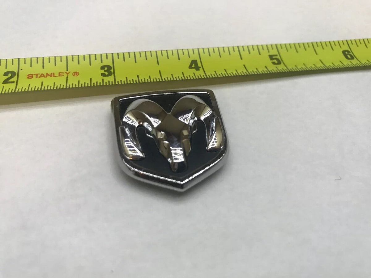 DODGE STEERING WHEEL EMBLEM RAM 1500 2500 CHARGER NITRO DURANGO CARAVAN1
