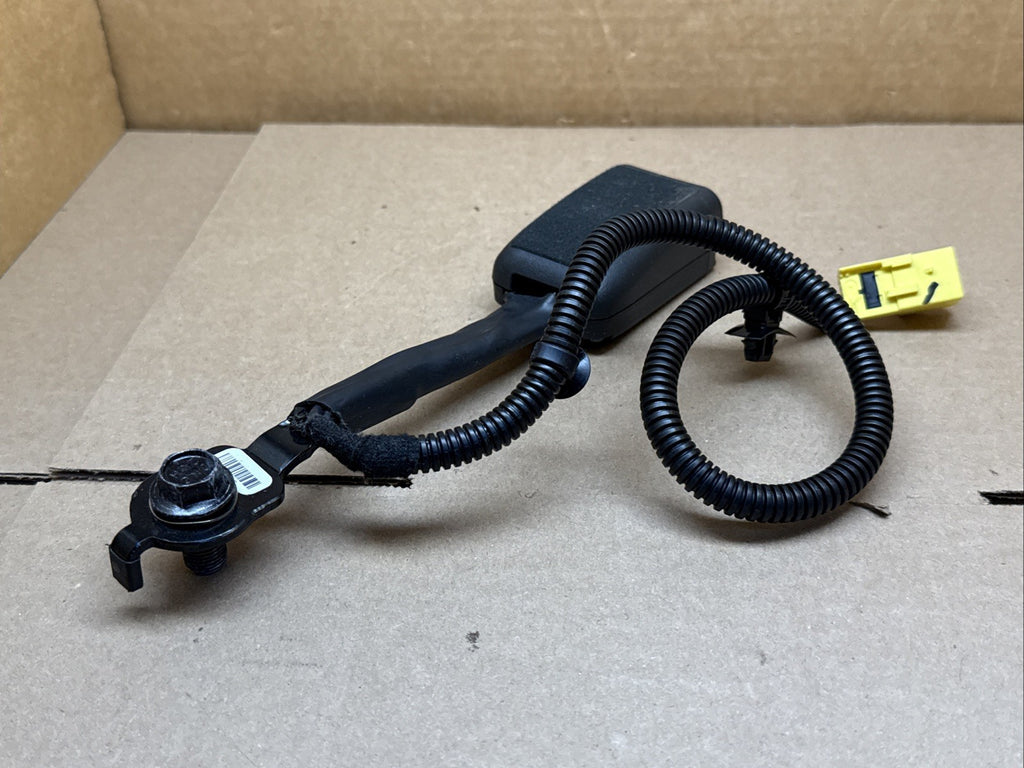2015 2017 Hyundai Sonata Front Left Driver Side Seat Belt Seatbelt Buckle Latch4