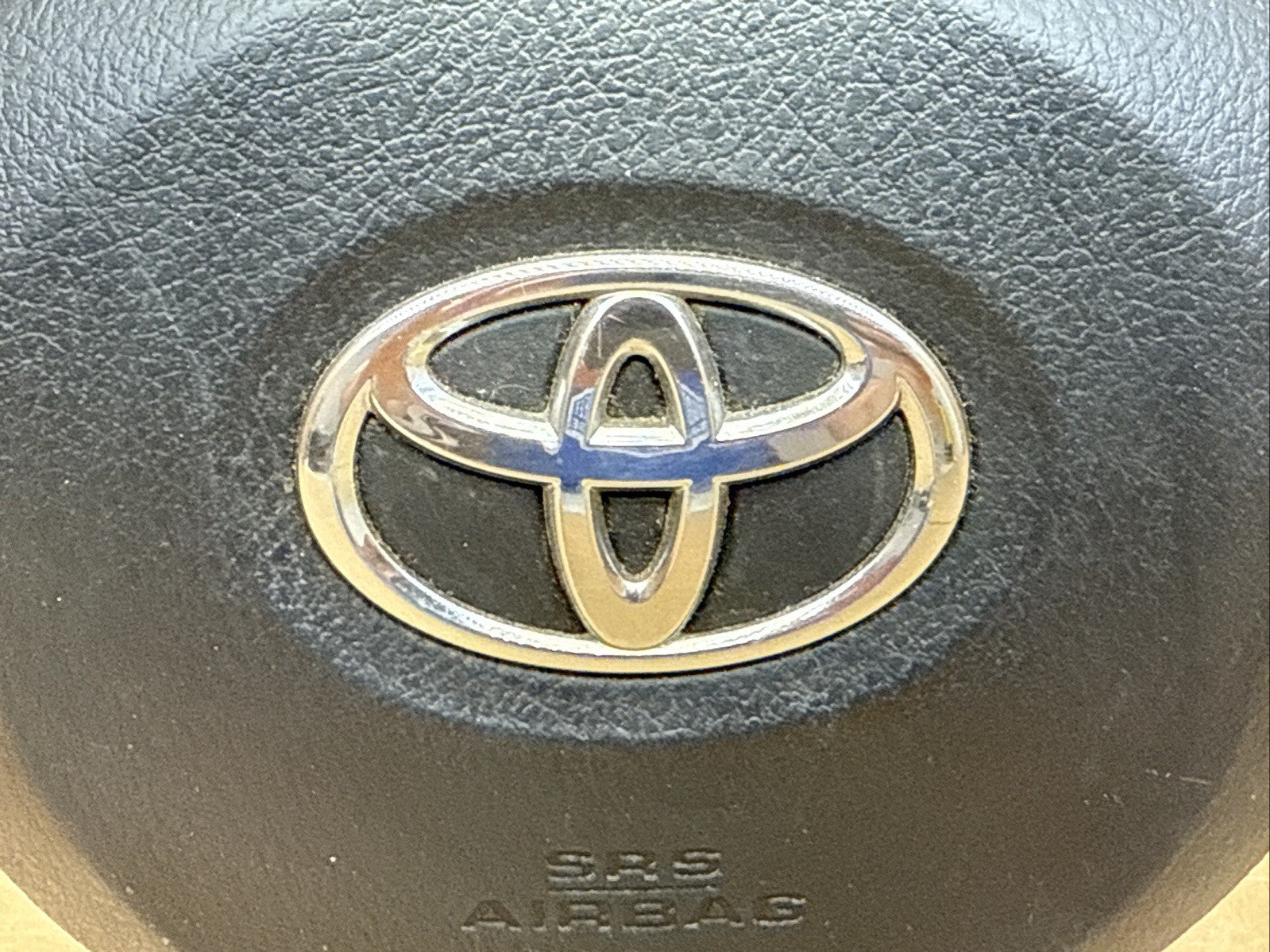 2012 2019 Toyota Yaris Front Left Driver Side Steering Wheel Air Bag Airbag9