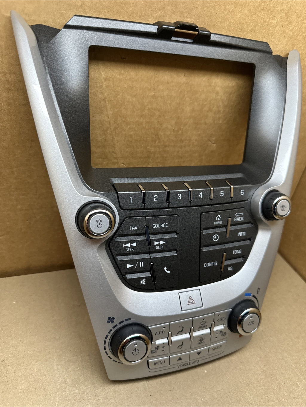 2016 2017 Chevy Equinox Terrain Radio Face Climate Control Panel Bezel 233349792