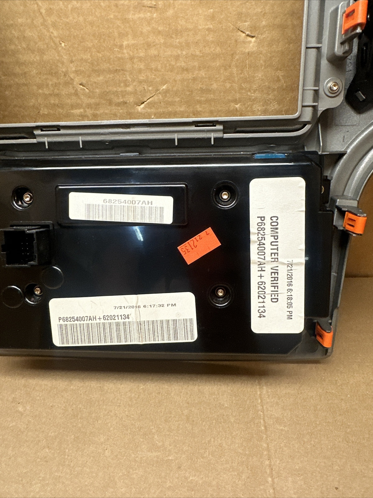 2016 2018 Jeep Grand Cherokee Temperature Control Unit Radio Bezel 68254007AH8