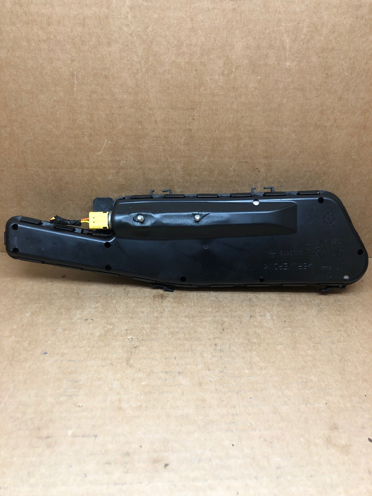 11 17 BUICK REGAL FRONT RIGHT SIDE PASSENGER SEAT AIRBAG AIR BAG 229345802