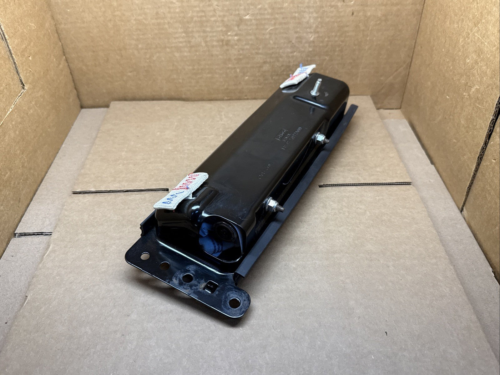 2020 2026 Ford Explorer Front Right Side Passenger Knee Air Bag Airbag5