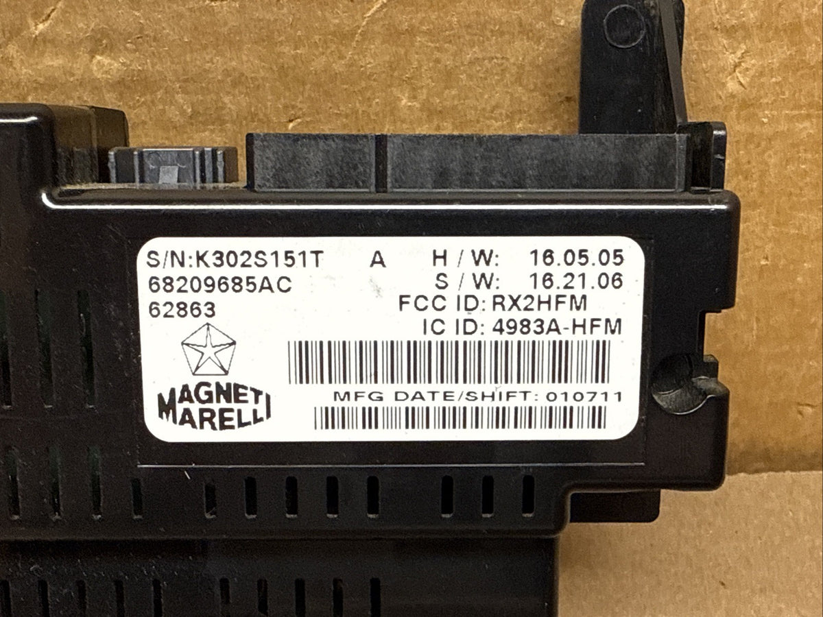 2014 Dodge Charger Journey Chrysler 300 Telematics Module OEM Mopar 68209685AC1