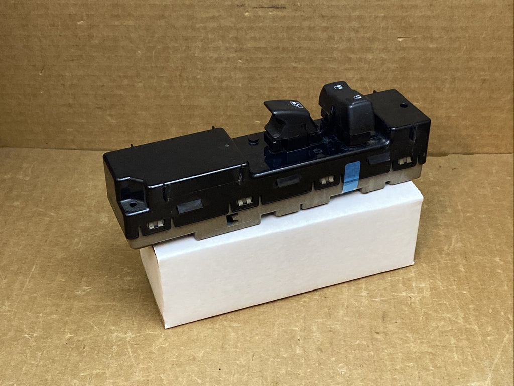 03 06 Tahoe Yukon Silverado Window Lock Control Switch Front Right Passenger OEM2