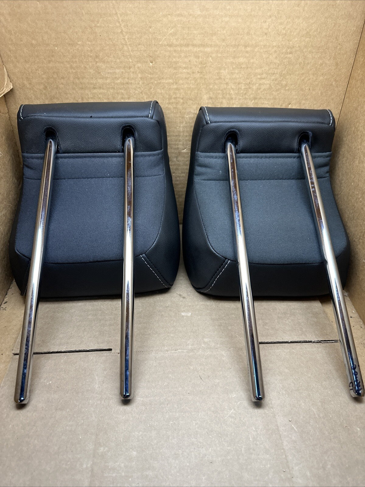 2015 2020 GMC YUKON XL TAHOE SUBURBAN Rear Third 3rd Row BLACK Headrests4