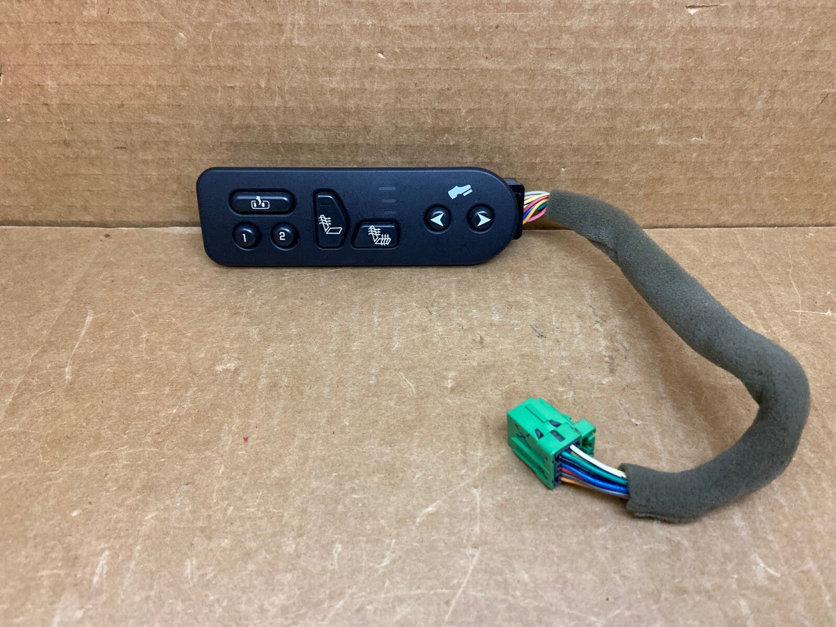 03 06 Tahoe Suburban Yukon Driver Door Heated Seat Switch OEM 151791360