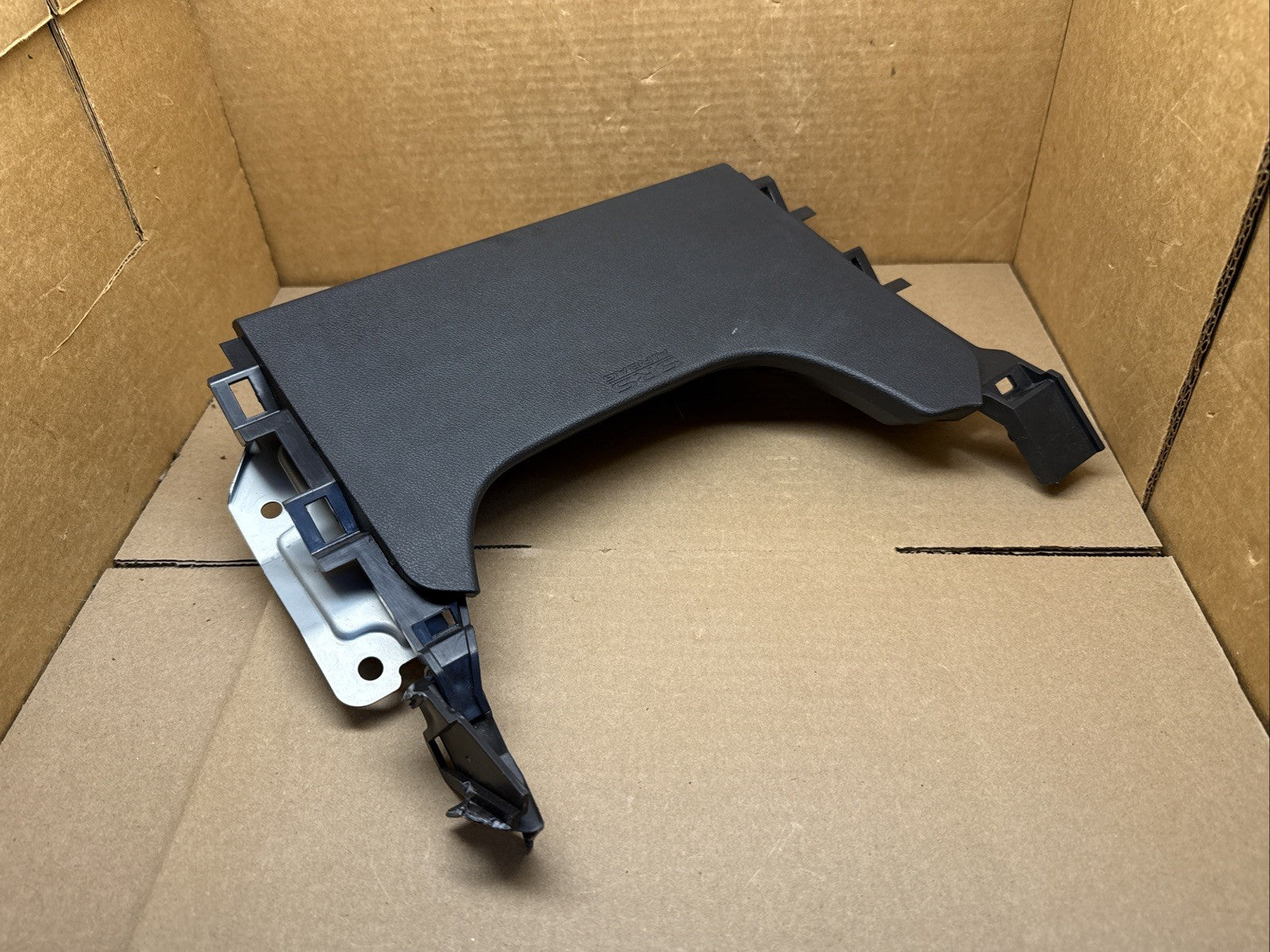 2016-2024 Mitsubishi Outlander Sport Front Left Driver Side Knee Air Bag Airbag5