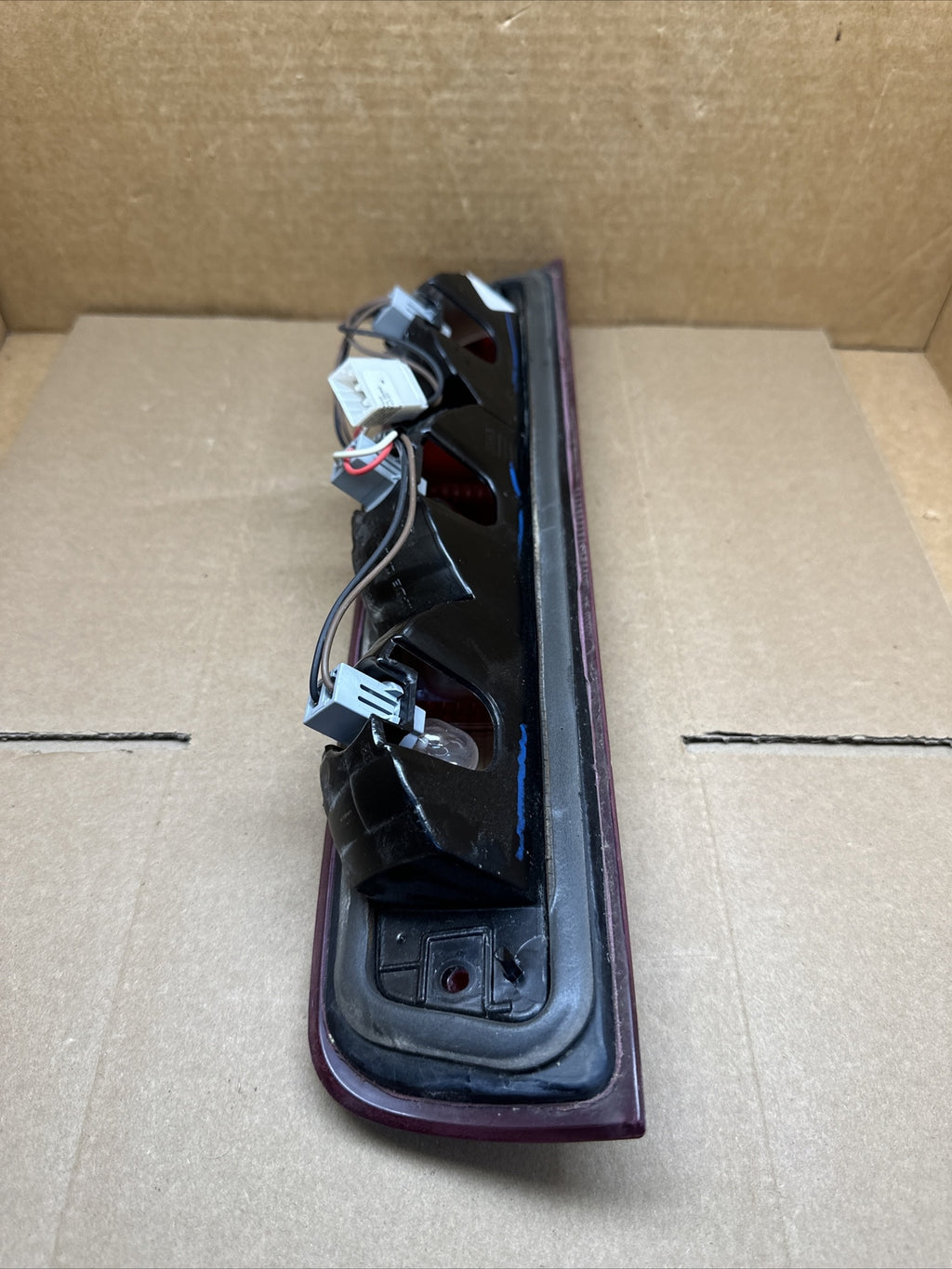 2010 2018 Ram 1500 2500 3500 Center High Mount Third Brake Light OEM4