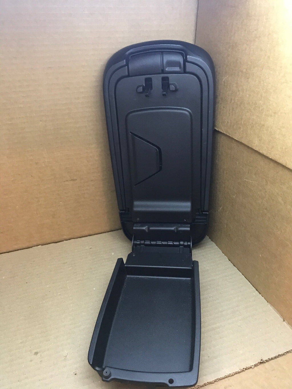 2011 2012 2013 2014 CHRYSLER 200 DODGE AVENGER CENTER CONSOLE LID ARM REST BLACK5