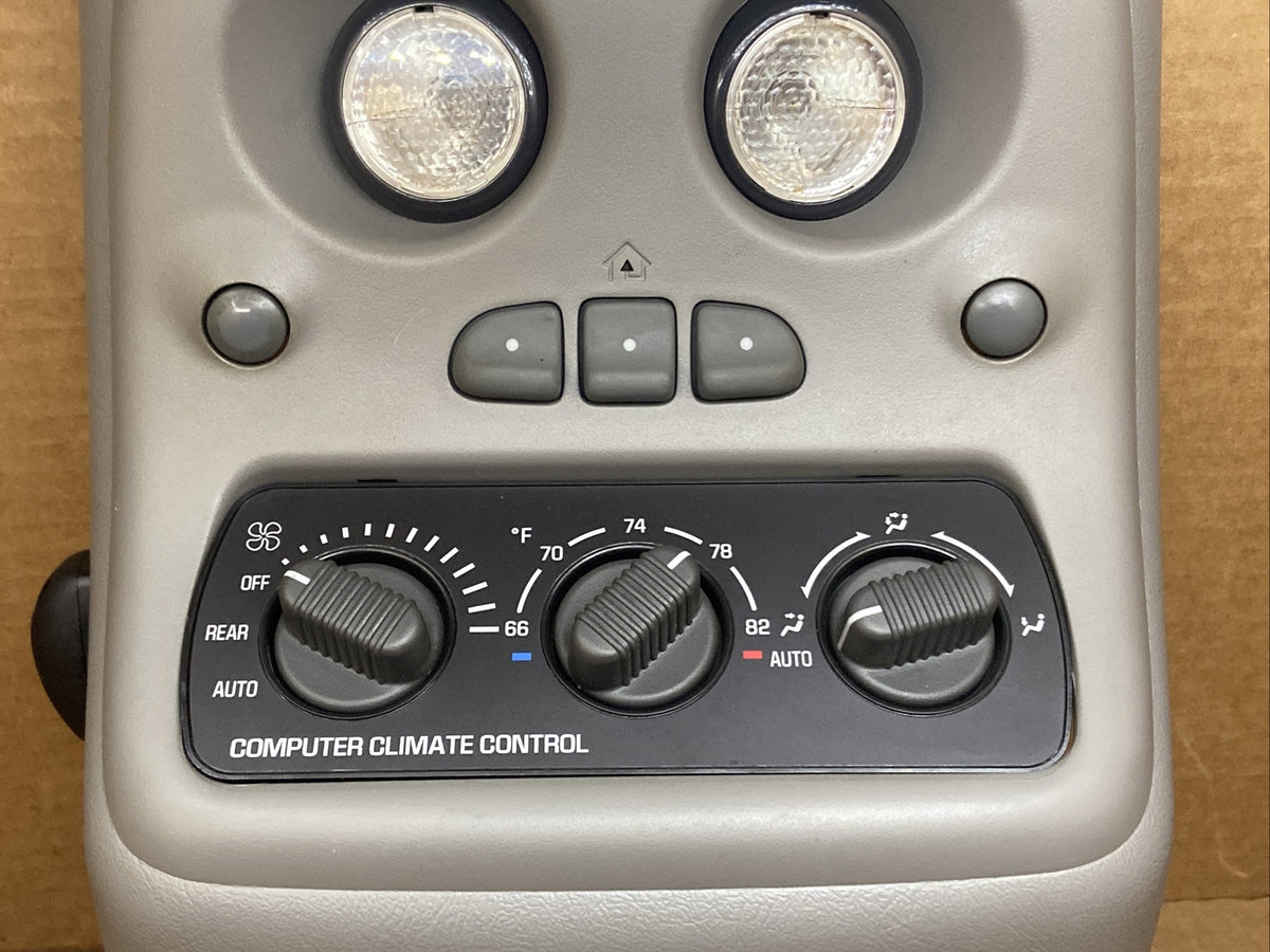 99 06 GMC Silverado Sierra Overhead Ceiling Console Light Homelink Temp Pewter3