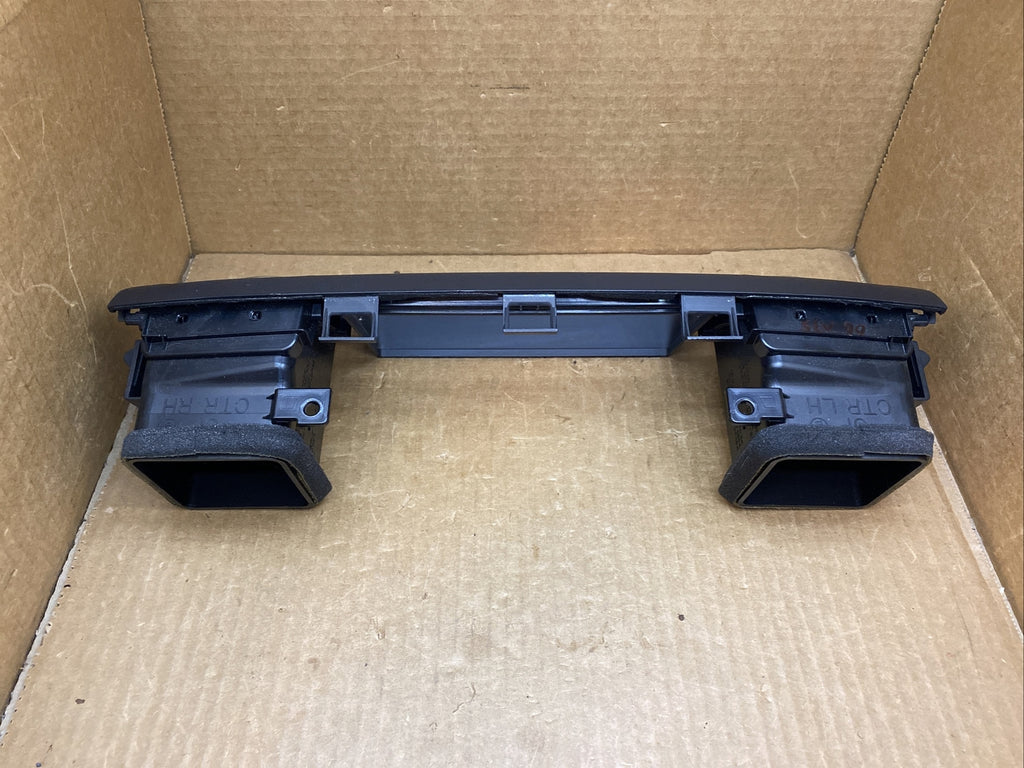 2006 2009 Infiniti M35 M45 Center Dash Air Vents Radio Screen Trim Bezel Black6