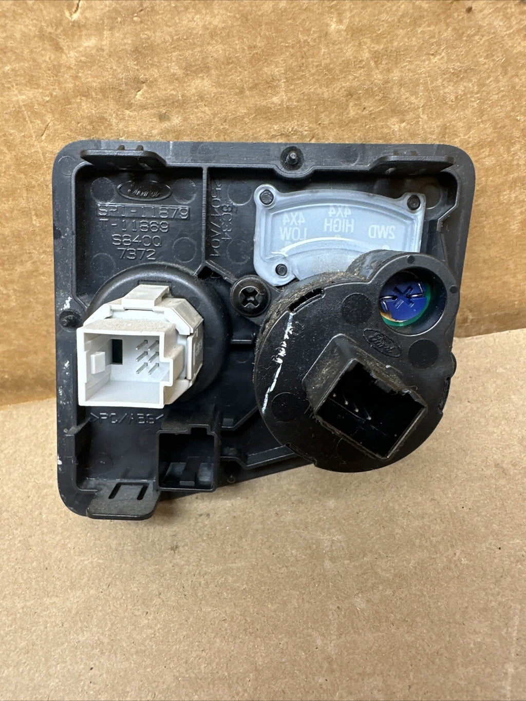 2008   2010 Ford F250 F350 SD 4WD 4x4 Transfer Case Switch 8C34 25047A04 OEM5