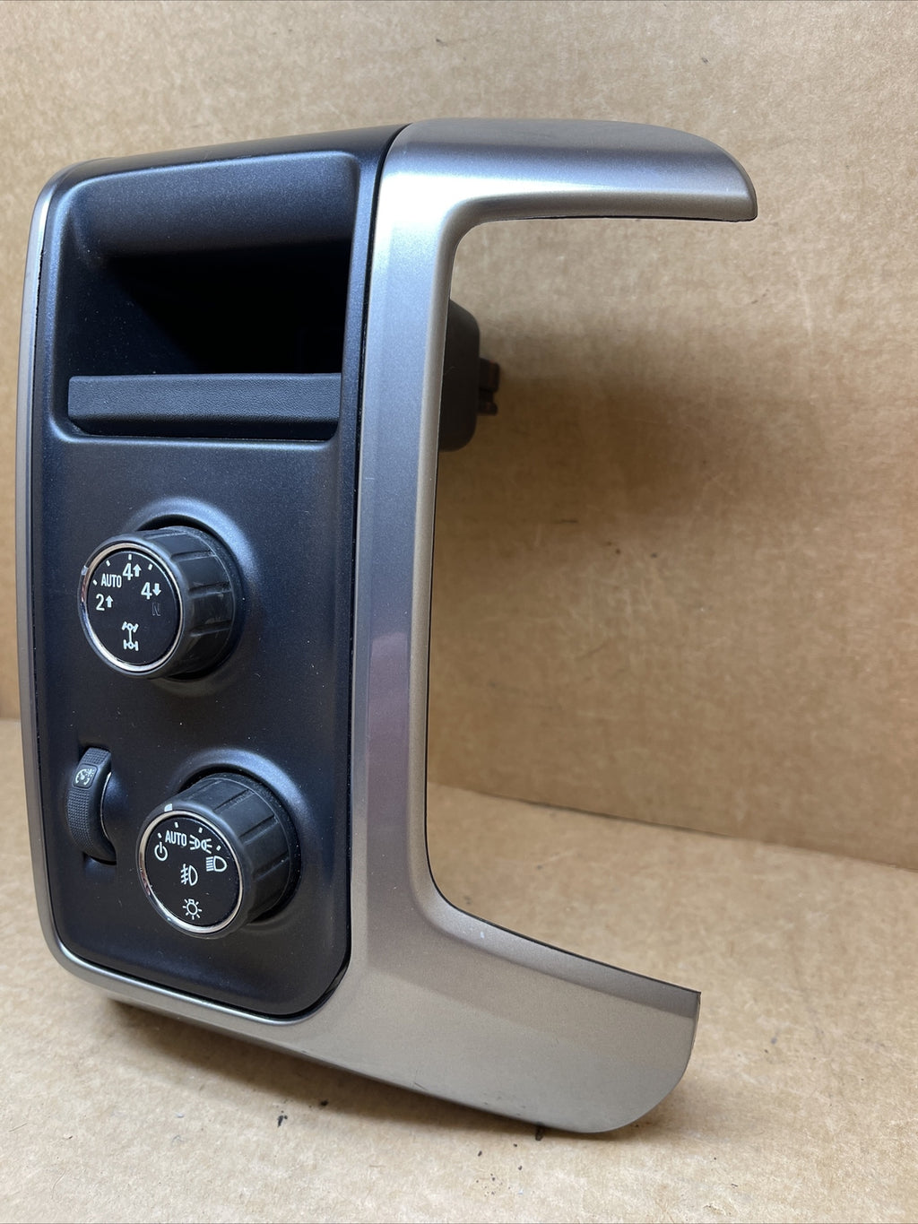 2014 2018 Chevy Silverado Dash Cubby 4x4 Head Light Switch 231365752
