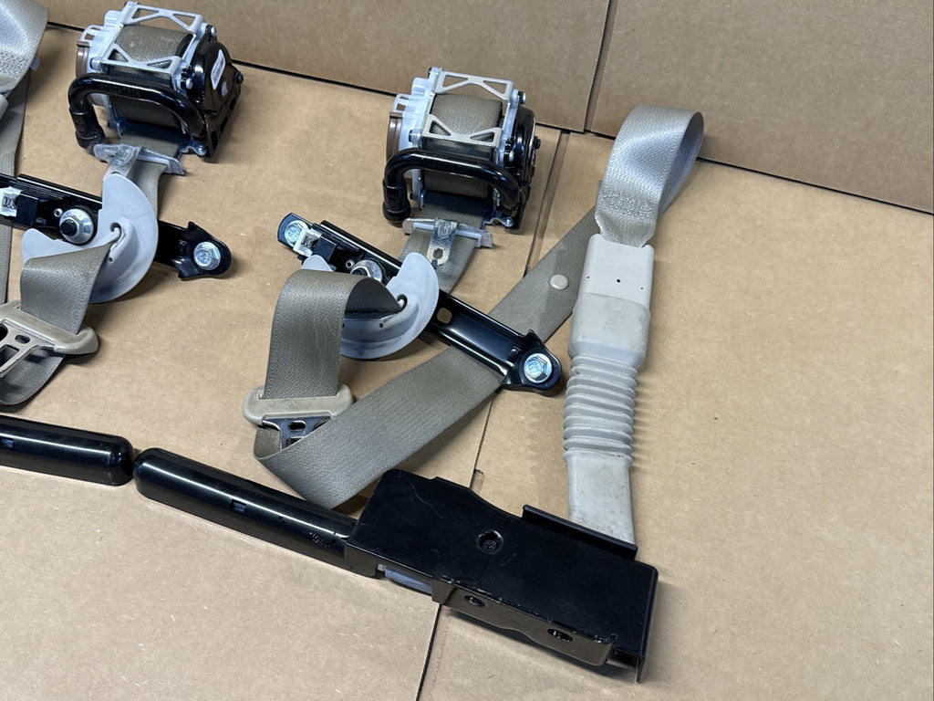 2015 2020 Pathfinder QX60 Front Seat Belt Seatbelt Retractor Driver Passenger2