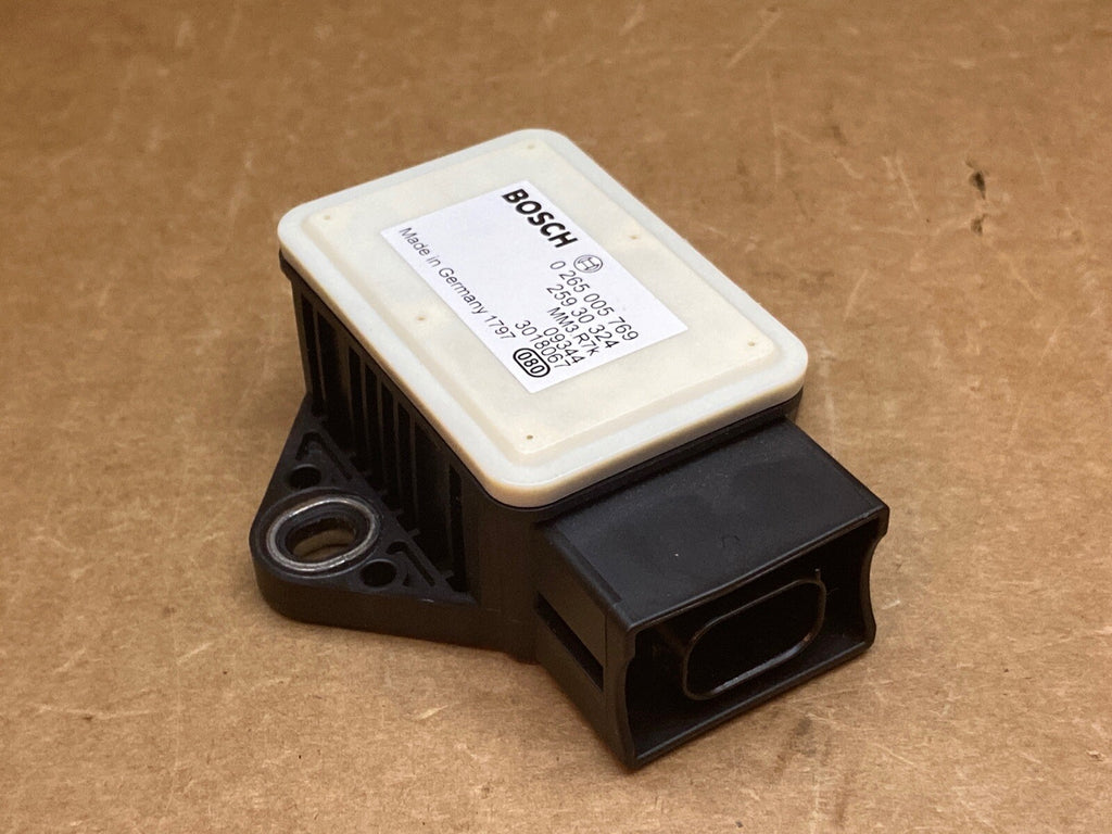  2007   2013 GMC Chevy Cadillac Anti Lock Brake Yaw Rate Sensor OEM 259303242