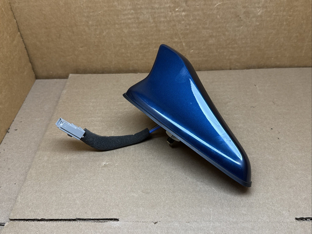 2017 2022 Kia Niro Roof Mounted Radio Audio Antenna Blue 96210 G5120C3U4