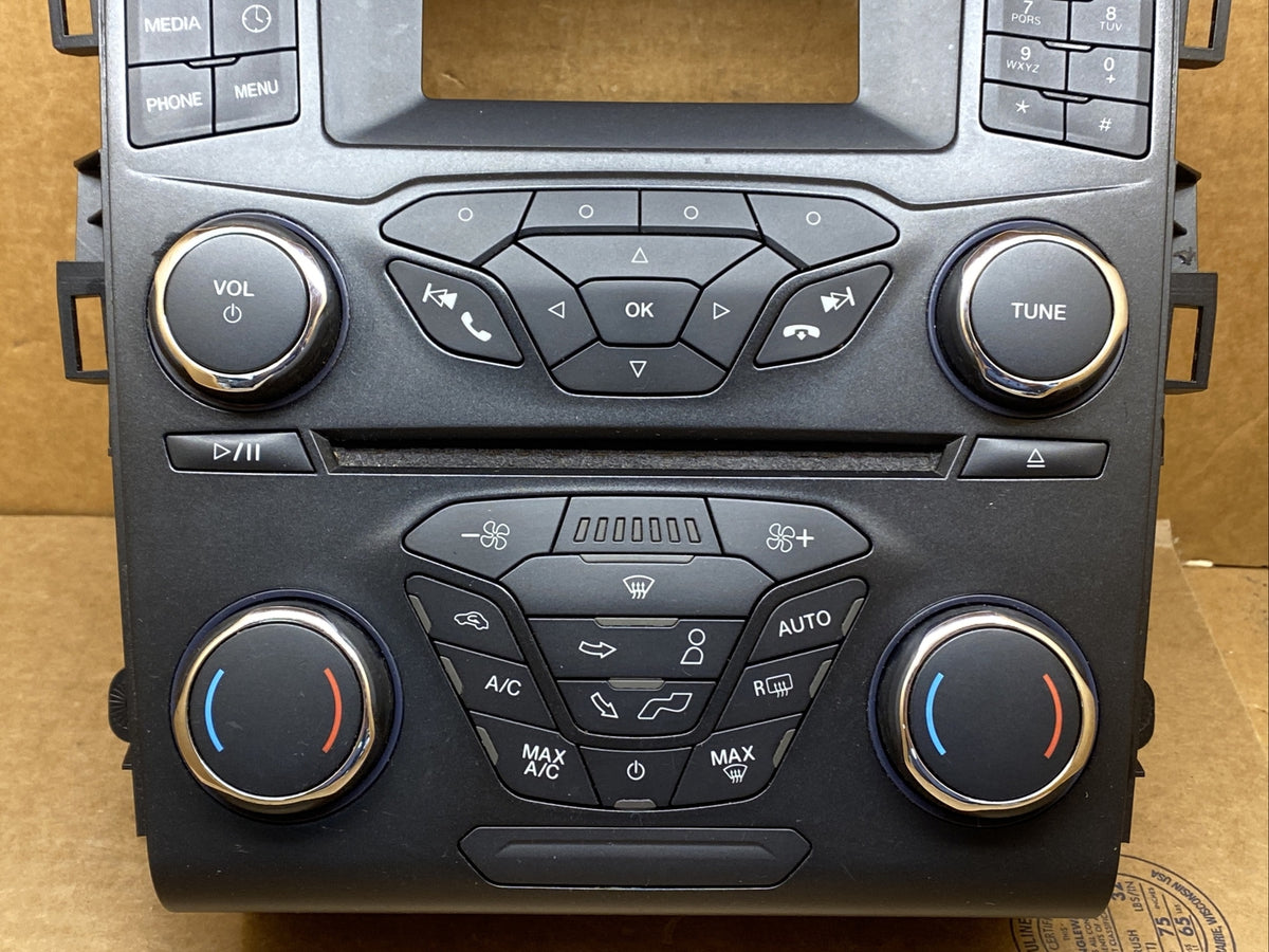 17 20 Fusion Temp Temperature Climate Radio Control Bezel Panel HS7T 18E245 CYC2
