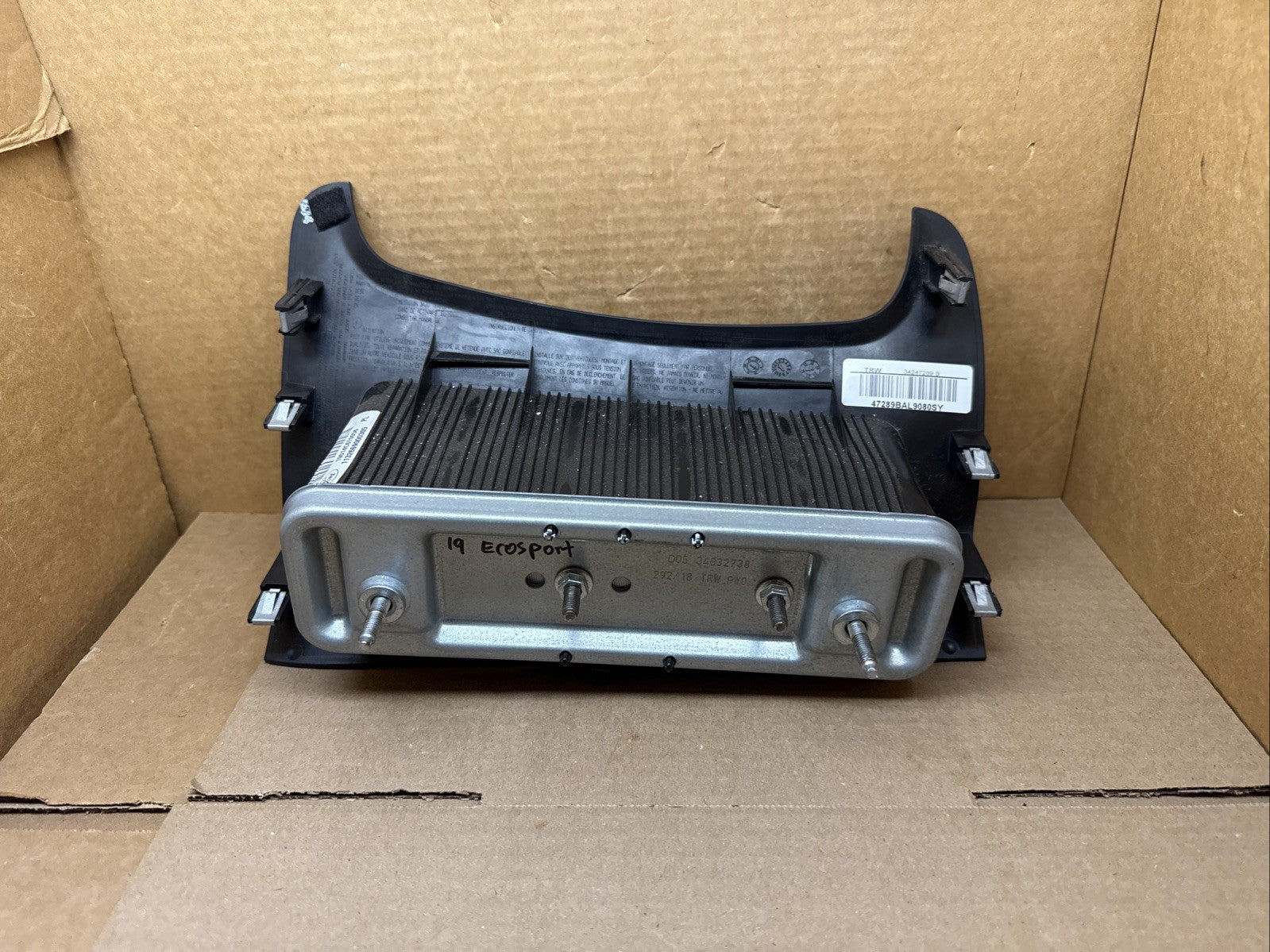 2018 2022 Ford EcoSport Front Left Side Driver Knee Lower Air Bag Airbag7