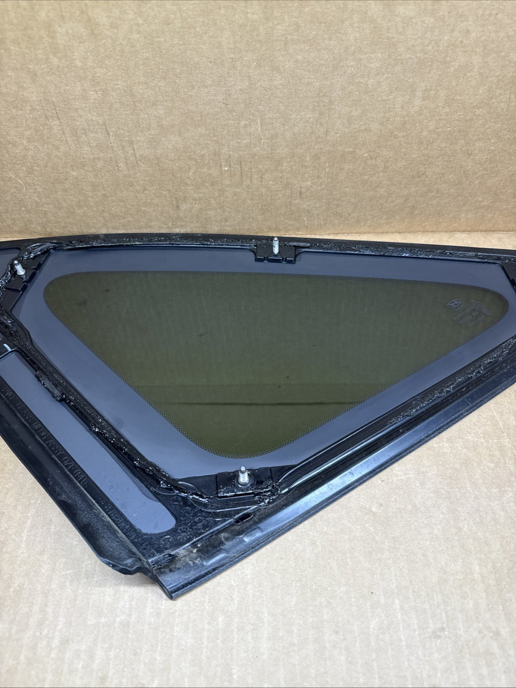 2022 2024 HYUNDAI TUCSON REAR RIGHT PASSENGER QUARTER WINDOW GLASS 87820N90107