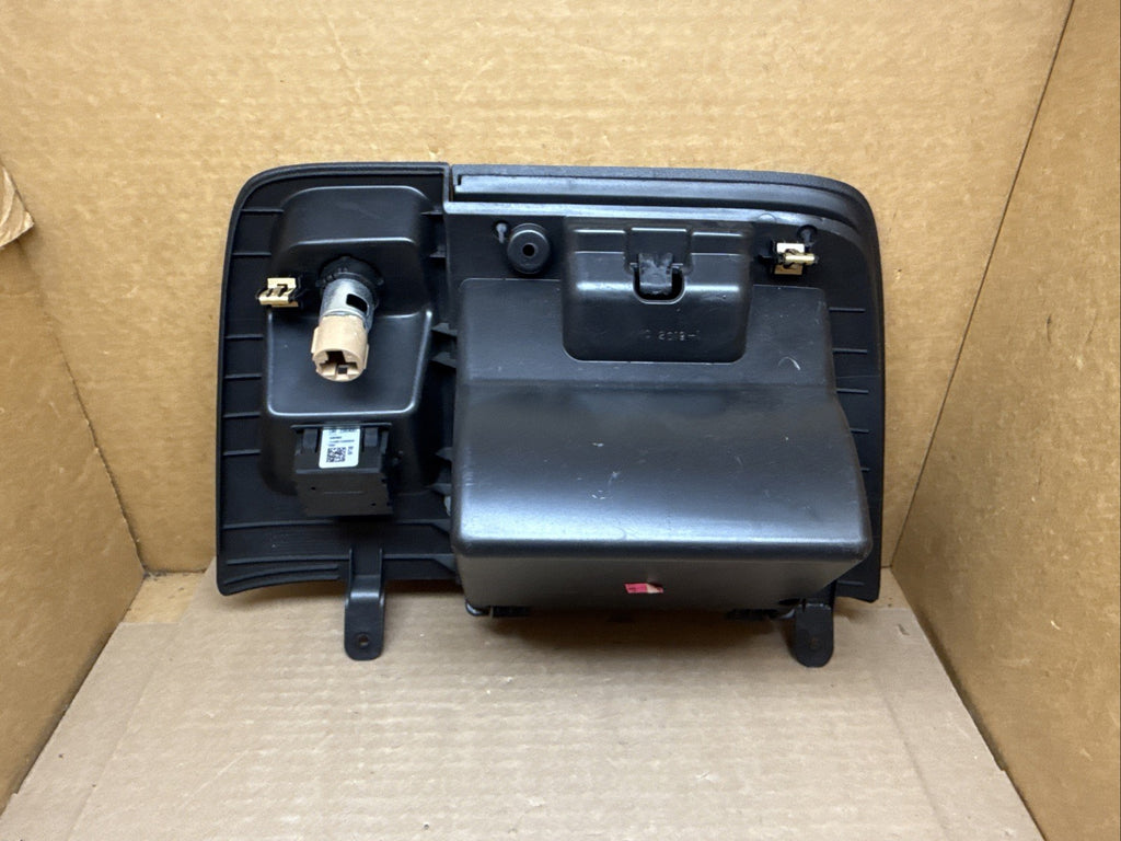 2014 2018 Silverado Sierra Center Dash Cubby Storage Bin Power Outlet 231778927