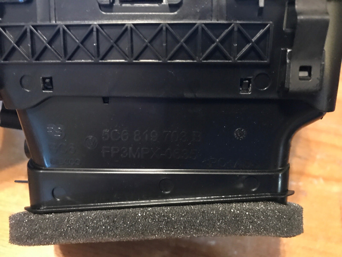 2014 2018 VW Jetta Black Dash Cluster Air Vent Surround Bezel Trim Factory 6