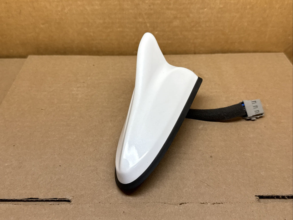 2018 2019 Hyundai Sonata Shark Fin Antenna Pearl White 96210 C2030WW82