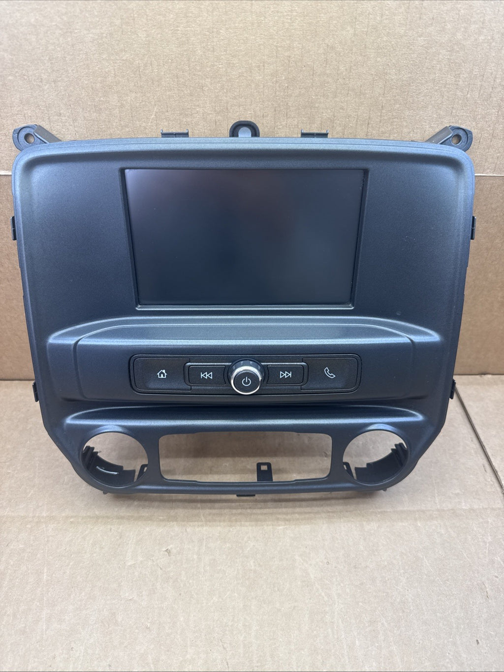 2017-2018 SILVERADO radio info display screen climate control panel 23472965 OEM4